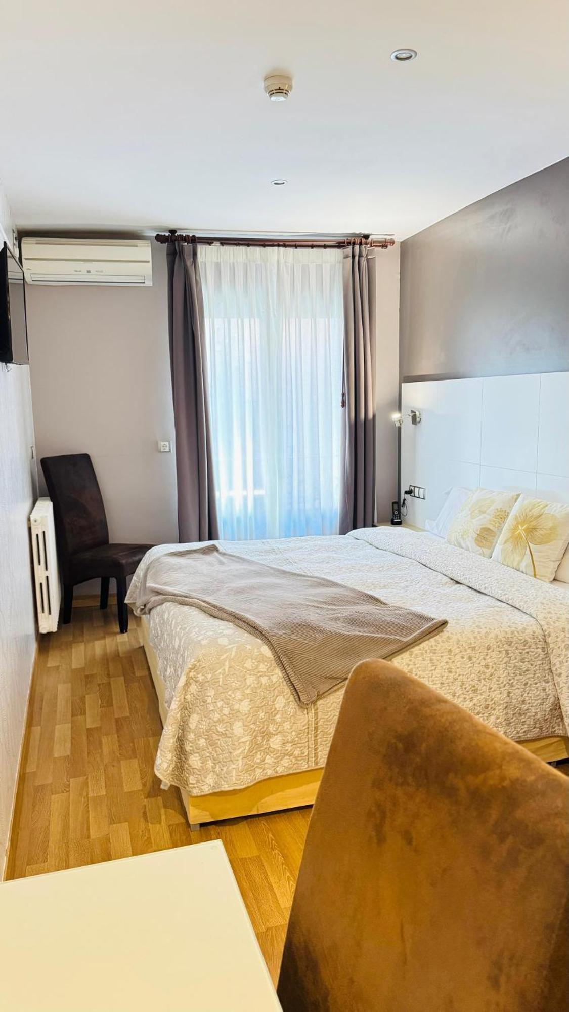 ז'אקה Hotel El Acebo מראה חיצוני תמונה