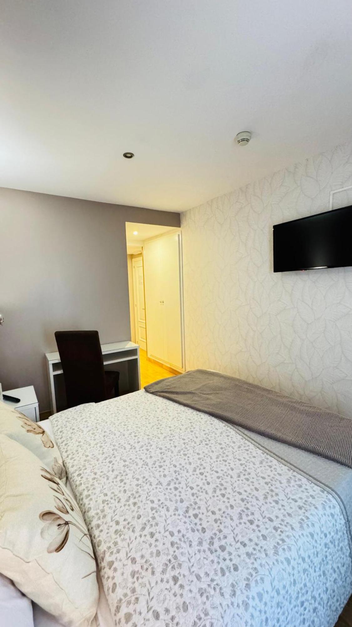 ז'אקה Hotel El Acebo מראה חיצוני תמונה