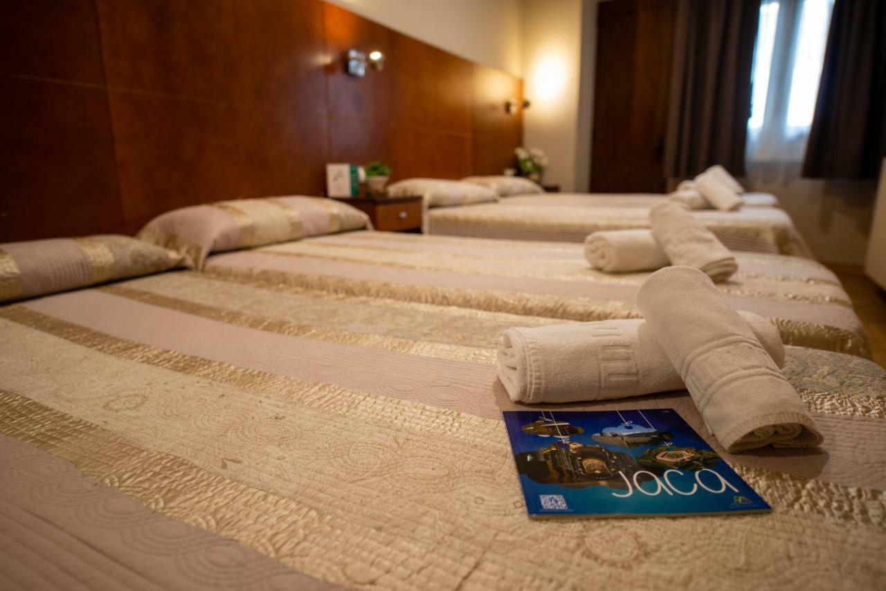 ז'אקה Hotel El Acebo מראה חיצוני תמונה